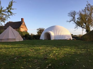 二重層の膨脹可能なテント、屋外のための防水ポリ塩化ビニールの膨脹可能なキャンプ テント