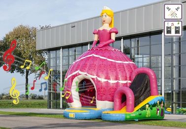 すばらしい Inflatable Bouncer PVC Material 王女の赤い印刷の膨脹可能な弾力がある城