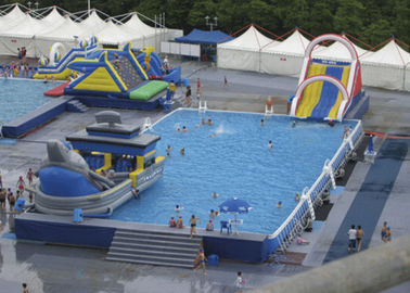 地面の金属のプールの運動場装置の使用の上の夏水スライドの遊園地