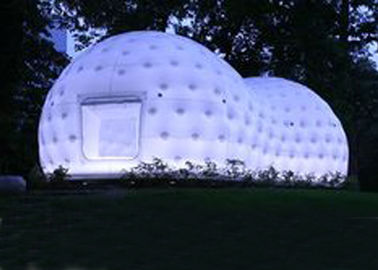 超軽いドームの膨脹可能なテント、導かれたライトが付いている膨脹可能な茶室のテント
