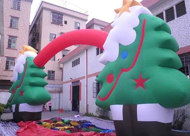 オックスフォードの布は祝祭のためのInflatablesのクリスマス ツリー/アーチの広告をカスタマイズしました