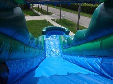 大きい遊園地またはでき事のための大きいサイクロン32ft高く大きく膨脹可能な水スライド