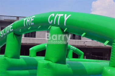 通り/道のための狂気の楽しみの緑膨脹可能な都市スライドの大きく膨脹可能なスライド