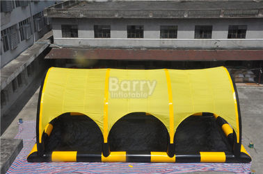 プール、膨脹可能な避難所が付いているカスタマイズされた黄色いポリ塩化ビニールの防水シートの膨脹可能なテント