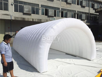 白い空気堅く膨脹可能なでき事のテント、DiyのLEDが付いている膨脹可能なトンネルのテント