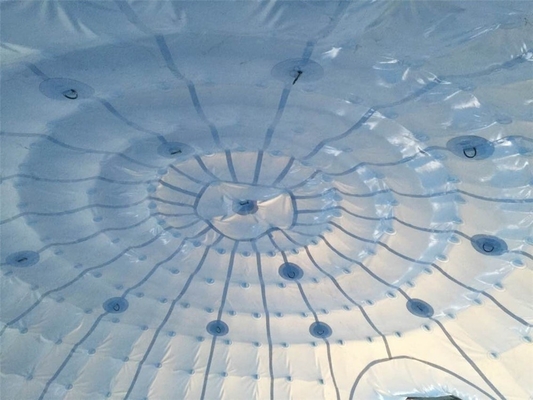 ポリ塩化ビニールの屋外のキャンプ家族のでき事のための膨脹可能で明確なドームの泡テント
