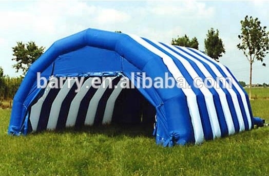 膨脹可能なカー ウォッシュのテントの空気封印されていない自動小型テントの上で容易