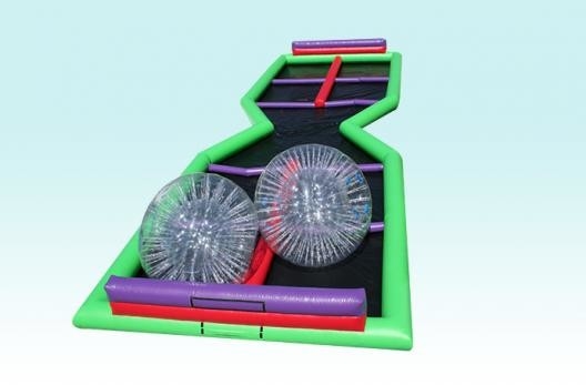 18x16x3m Inflatable Race Track Zorb BallはKart Racing Game Obstacle Course行く