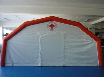 病院、EN71 - 2-3 のためのポータブル 0.65mm ポリ塩化ビニールの防水シートの膨脹可能な医学のテント