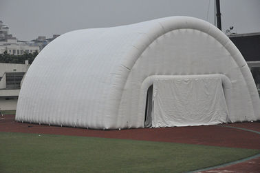専門の屋外の白ポリ塩化ビニールのでき事 40 の × 15m のための膨脹可能なスポーツのテント