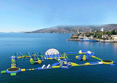 屋外水波水公園装置、膨脹可能な浮遊水公園