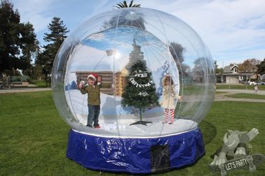 屋外の透明で美しく巨大な広告のInflatablesの雪の地球のセリウムの承認