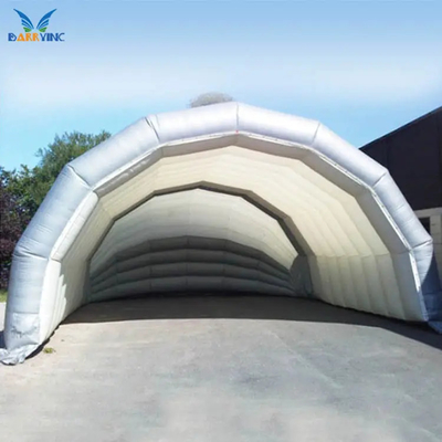 適用範囲が広い大きい屋外のでき事の段階カバー膨脹可能なテントの二重三重のステッチ