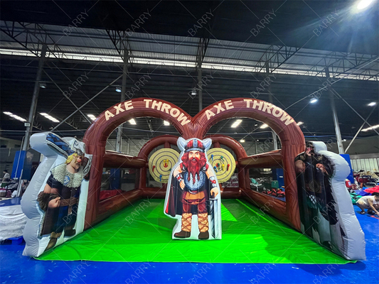 インタラクティブなカーニバルゲーム ダブルレーン斧投げ 膨らませられる斧投げ イベントパーティー