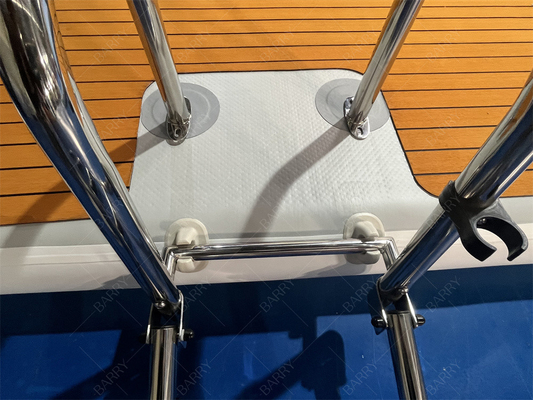 スタッドレスタイヤの階段 3x2x0.2m 充気式ジェットスキードック ボート停泊用ポントン