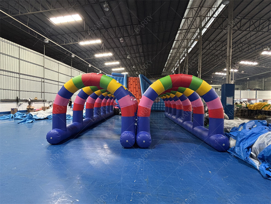 夏のイベントのために 32.8フィートの充気式水噴霧トンネル