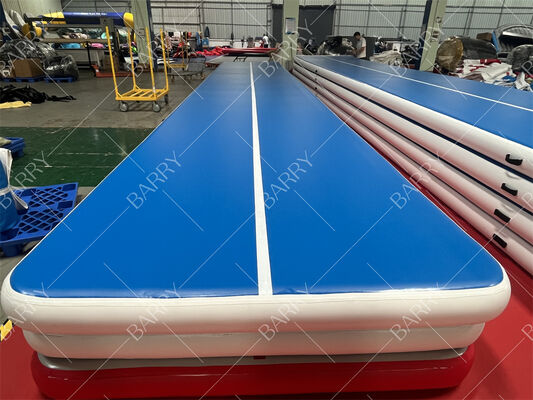 エアマット トンブルトラック 充気体操 トンブルマット 6.6ft 10ft 13ft 16ft 20ft 23ft 26ft トレーニングマット 4/8 インチ