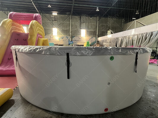 蓋付きの丸型充気冷水プール 蓋付きのドロップ縫合材料プール