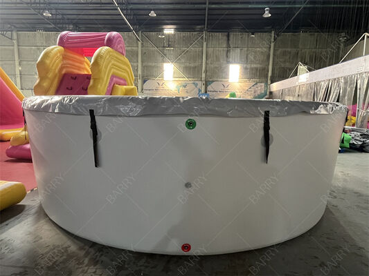 蓋付きの丸型充気冷水プール 蓋付きのドロップ縫合材料プール