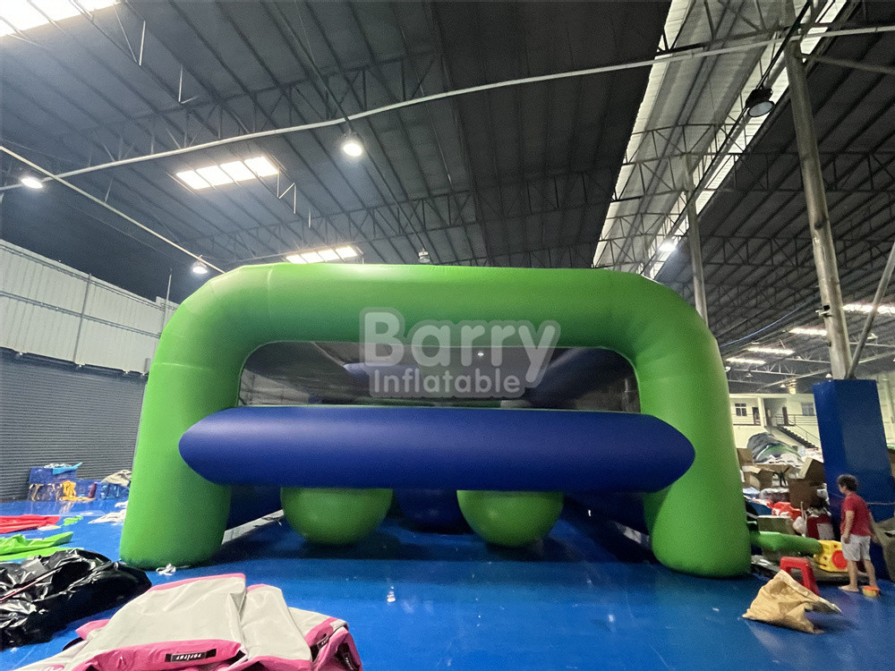 アウトドアスポーツゲーム 5キロバリア 膨らませられる 5Kラン障害物コース 商業イベントのためのビッグボール