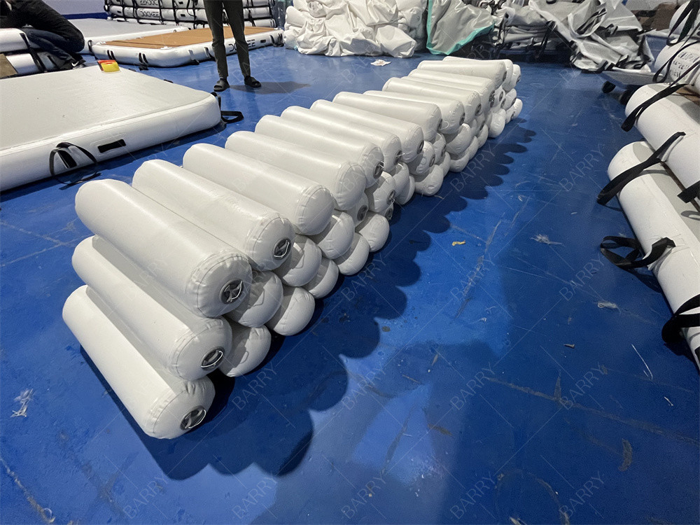 PVC 海上 充電式ドックヨット ボート バンパー サイズと色が異なる船のフェンダー 販売 充電式ドック バンパー