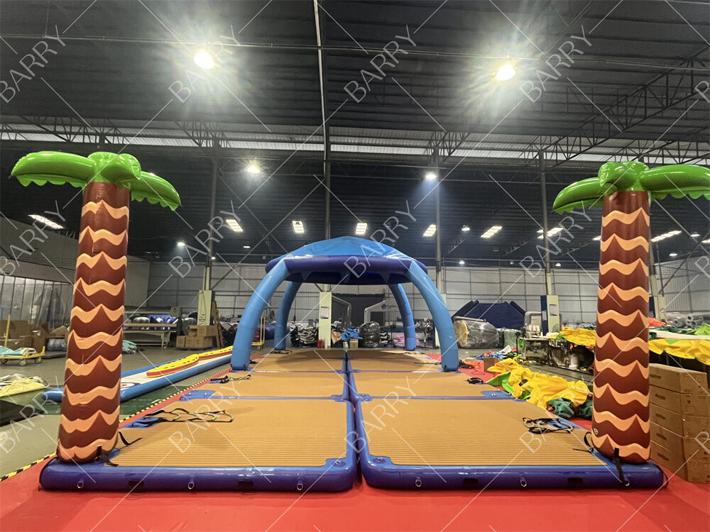 カスタムデザインのインフレータブルフローティングプラットフォーム（テント付き）、海洋水域用＆ウォーターフローティングバナナ