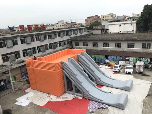 大きいプラットホーム屋外ポリ塩化ビニールの防水シート材料が付いているでき事の膨脹可能なコンボのスライド