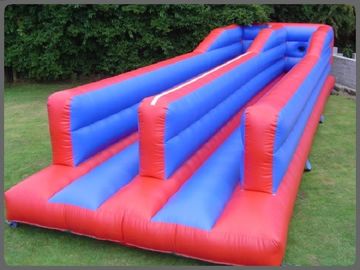 ポリ塩化ビニールの防水シートの素晴らしい家族 Funday のためのバンジーによって動かされる膨脹可能なパーティー用のゲーム