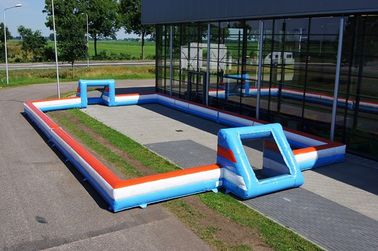 子供のためのウォーター・スポーツ装置のサッカーの Bording の大きく膨脹可能な学校の膨脹可能なフットボール