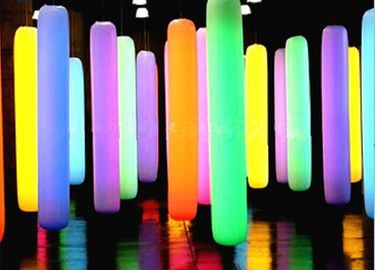 性の管 8 は表示のための Lighing の膨脹可能なコラムの変更色を導きました
