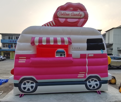 0.55mmポリ塩化ビニールの子供の膨脹可能な用心棒車の小さい弾力がある城の送風機