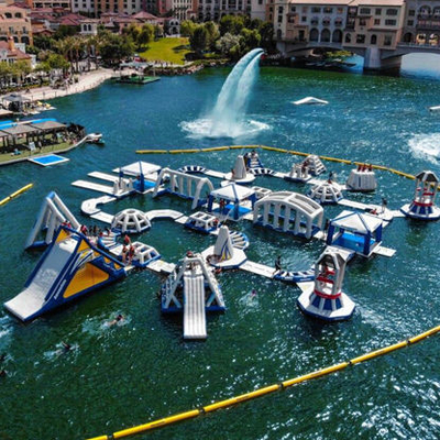 0.9mmポリ塩化ビニール浜のための膨脹可能な湖水ゲームの水公園の障害