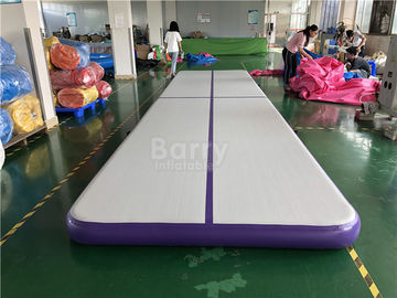 体操のスポーツのための商業膨脹可能な空気トラック/紫色の空気ジャンプの転倒Trak